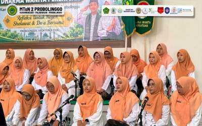 Merawat Spiritualitas, Meneguhkan Cinta Tanah Air: DWP MTsN 2 Probolinggo Hadiri Refleksi Hari Santri