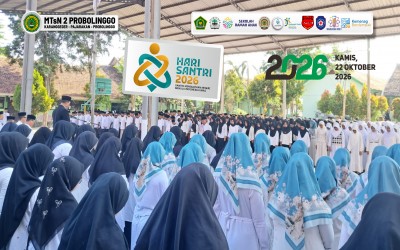 SATUKAN BARISAN, KOKOHKAN KEIMANAN: MTsN 2 PROBOLINGGO DAN MAN 2 PROBOLINGGO GELAR UPACARA HARI SANTRI 2026 TERPADU