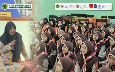 Tim BK MTsN 2 Probolinggo Gelar Pembinaan Keputrian bagi Siswi Kelas IX