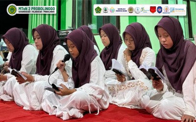 Ma’had Darul Karomah MTsN 2 Probolinggo Peringati Maulid Nabi Muhammad SAW, Meneguhkan Iman dan Membentuk Karakter Berbasis Cinta